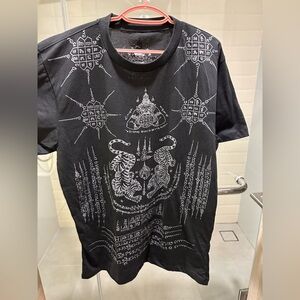Men’s Graphic Tee Sz L